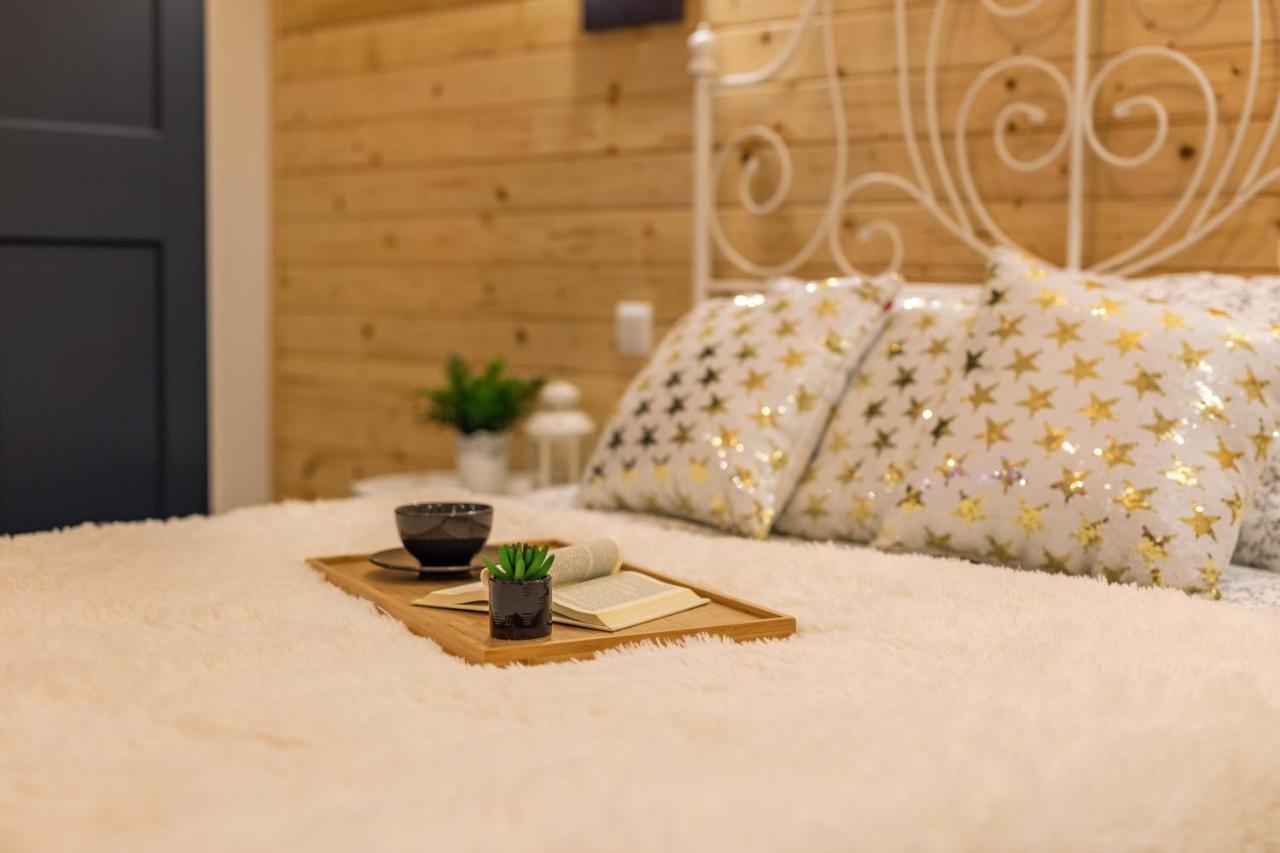 Villa Kasztelan Apartamenty Ustrzyki Dolne Esterno foto