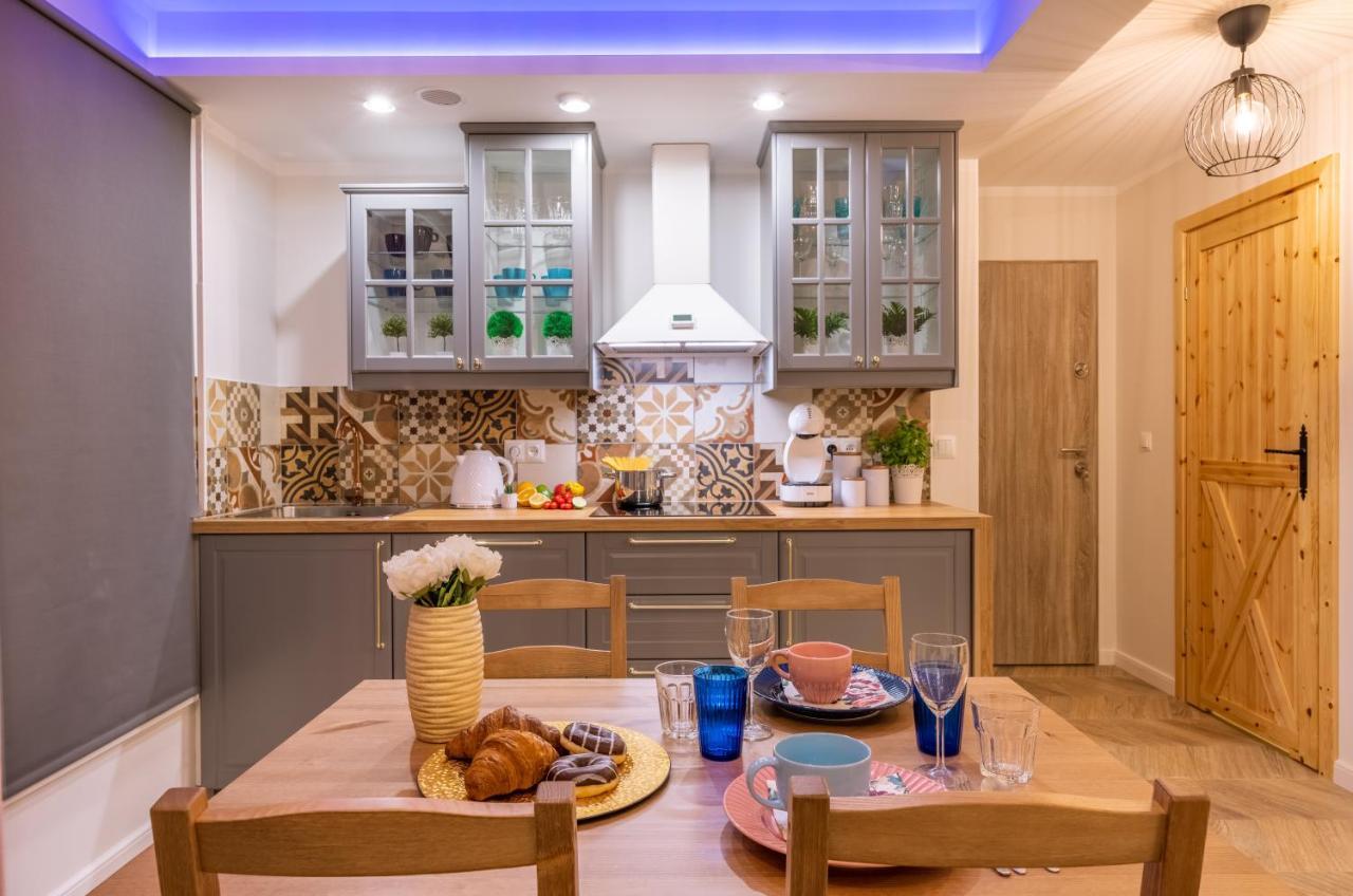 Villa Kasztelan Apartamenty Ustrzyki Dolne Esterno foto