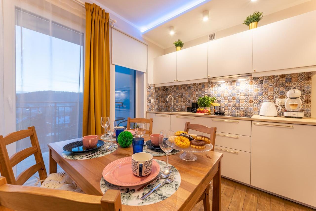 Villa Kasztelan Apartamenty Ustrzyki Dolne Esterno foto