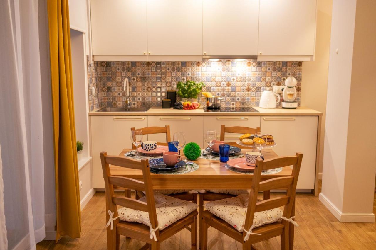 Villa Kasztelan Apartamenty Ustrzyki Dolne Esterno foto